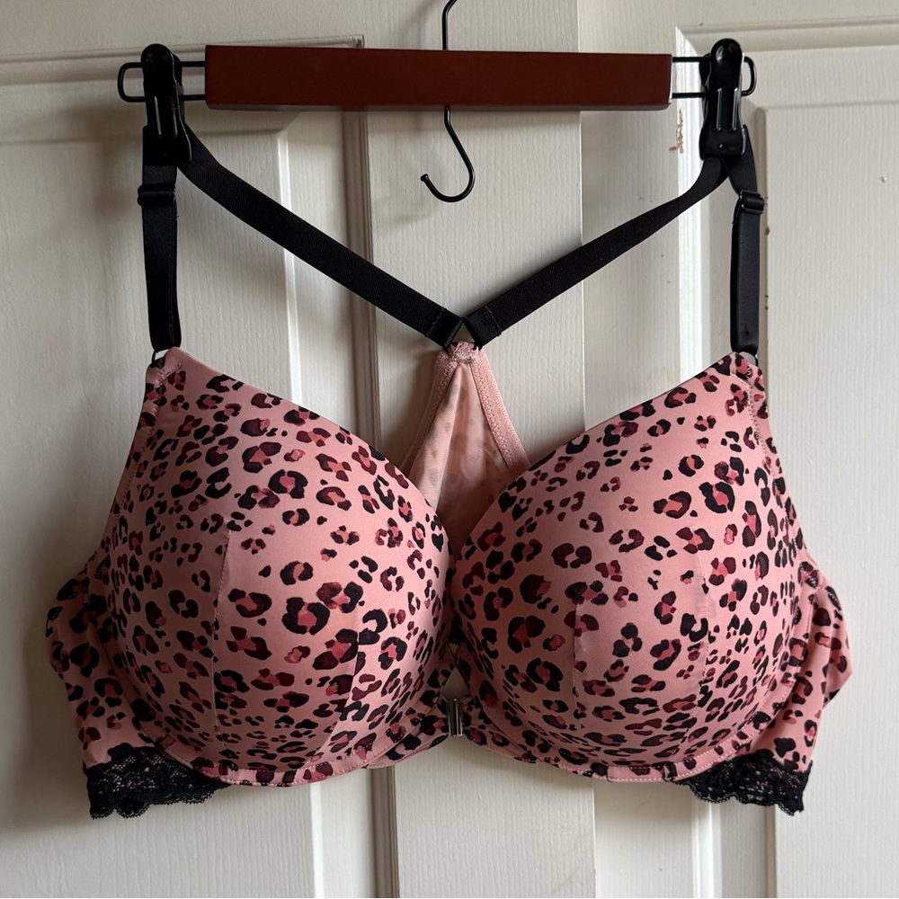 Adore Me Front Clasp Racer Back Leopard Bra with Black Lace size 44DD